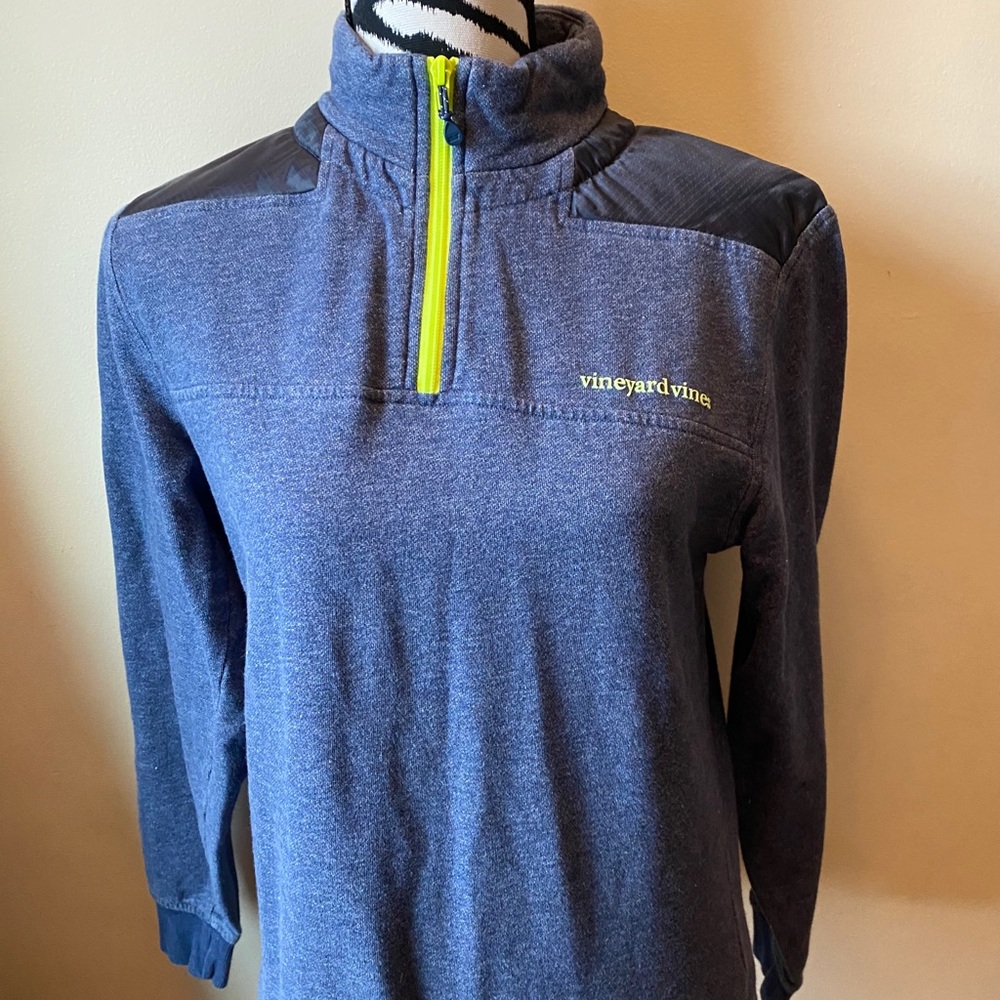Vineyard Vines blue and green 1/4 zip shep size XS